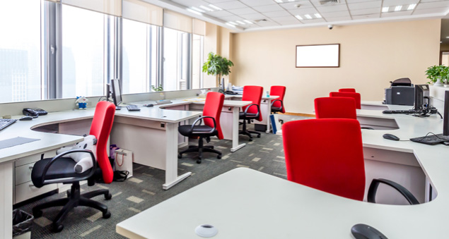 Addressing office workspace management challenges to optimize productivity and space utilization efficiency.
