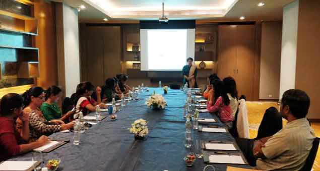 team-netweb-participated-smart-investing-womentra-2